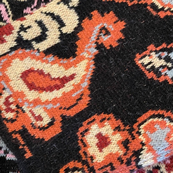 Farm Rio Sweater - Picture 4 of 9